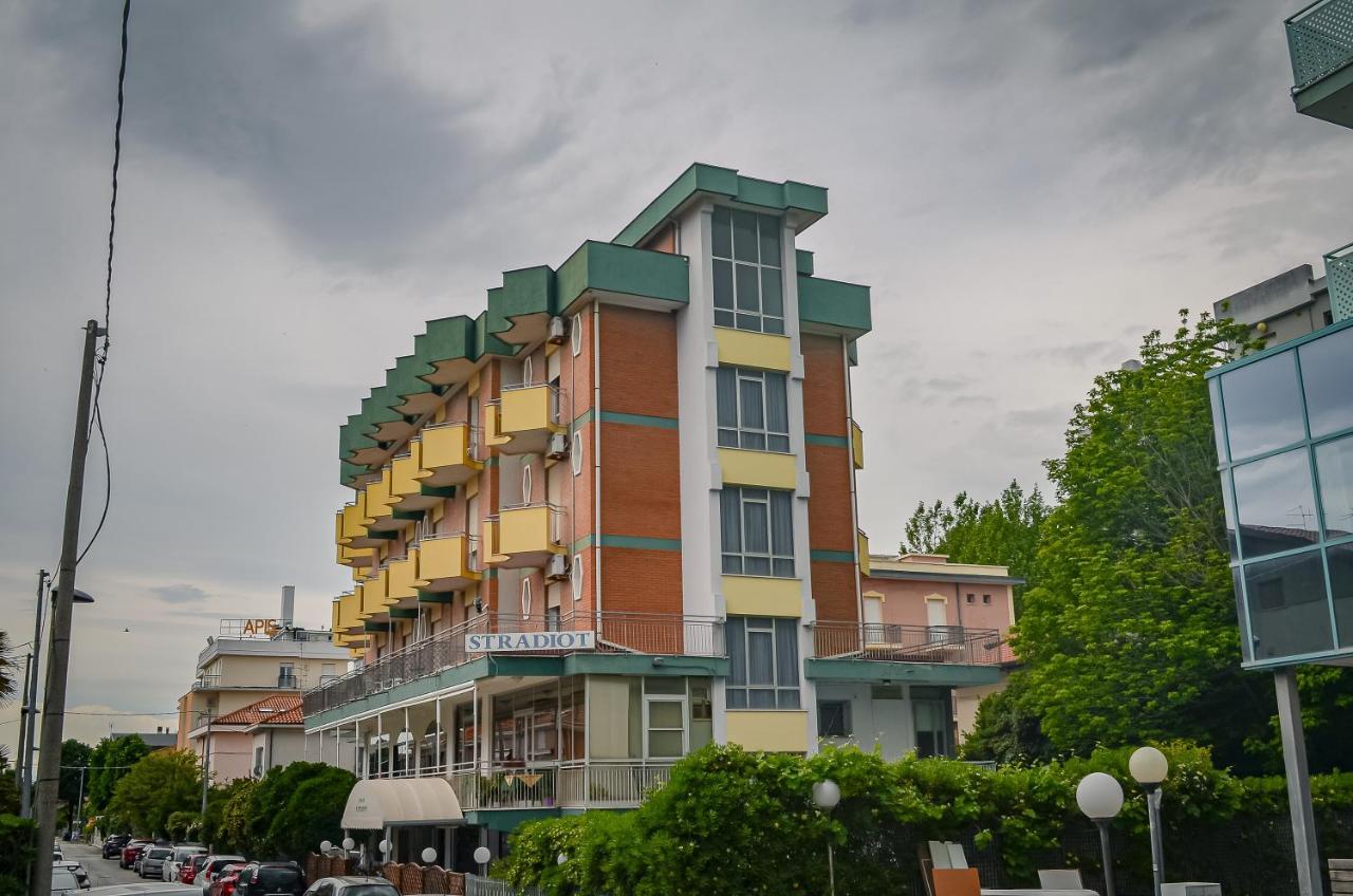 Hotel Stradiot ริมินี ภายนอก รูปภาพ