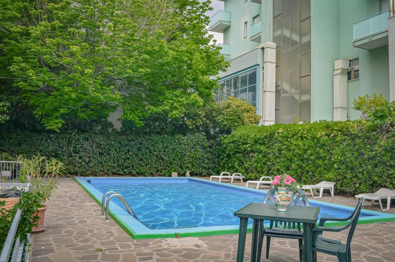 Hotel Stradiot ริมินี ภายนอก รูปภาพ