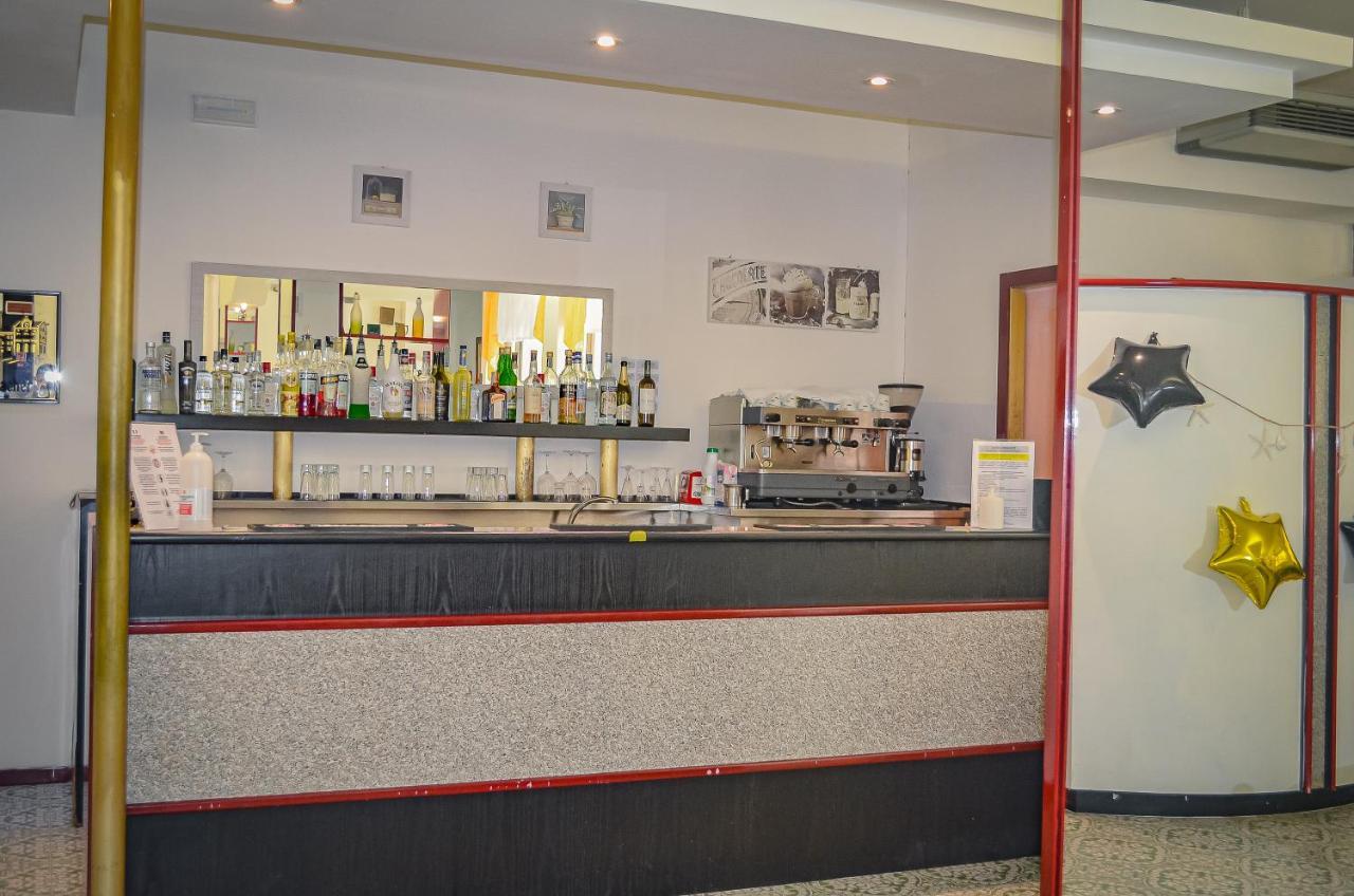 Hotel Stradiot ริมินี ภายนอก รูปภาพ