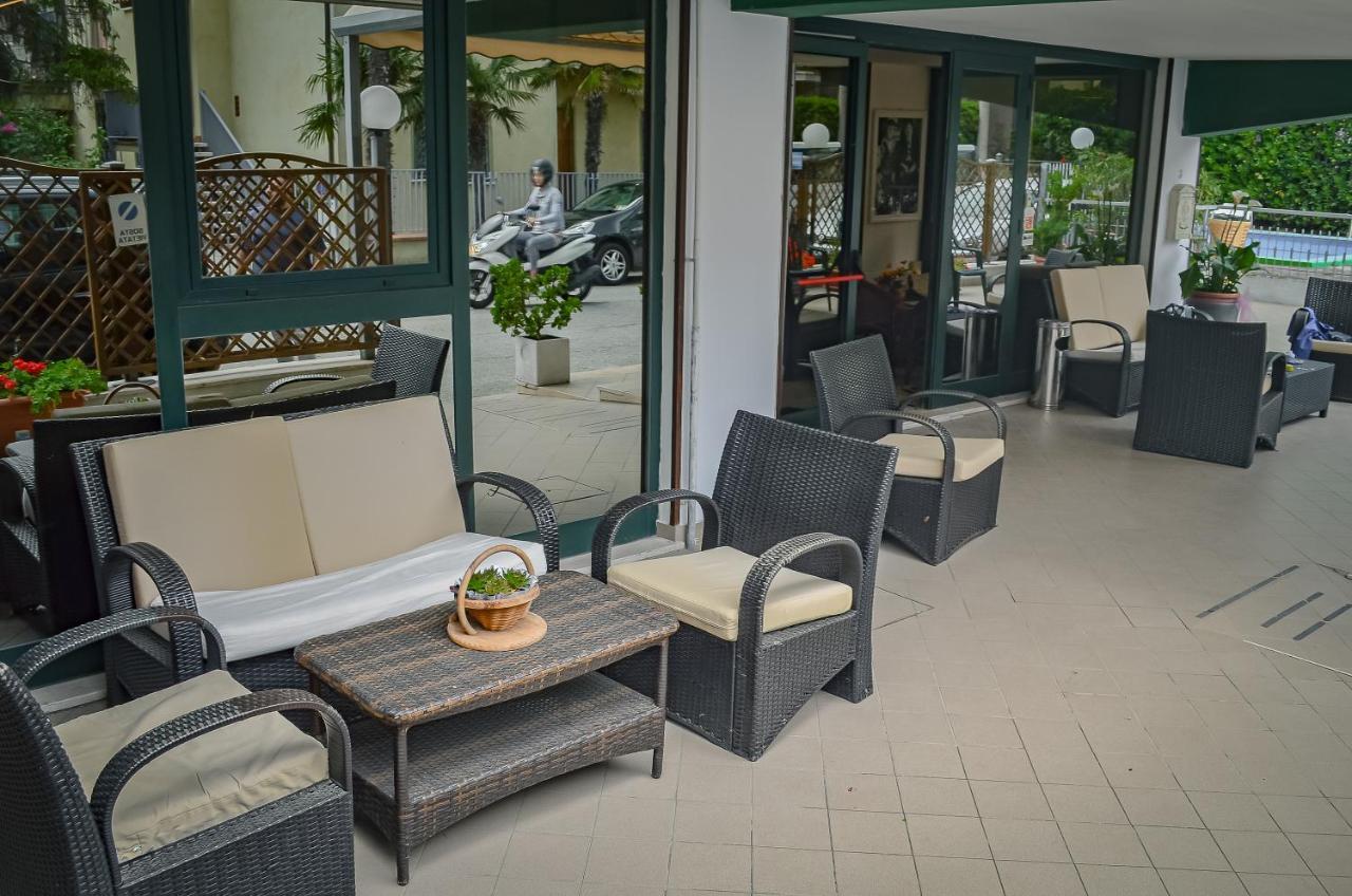 Hotel Stradiot ริมินี ภายนอก รูปภาพ