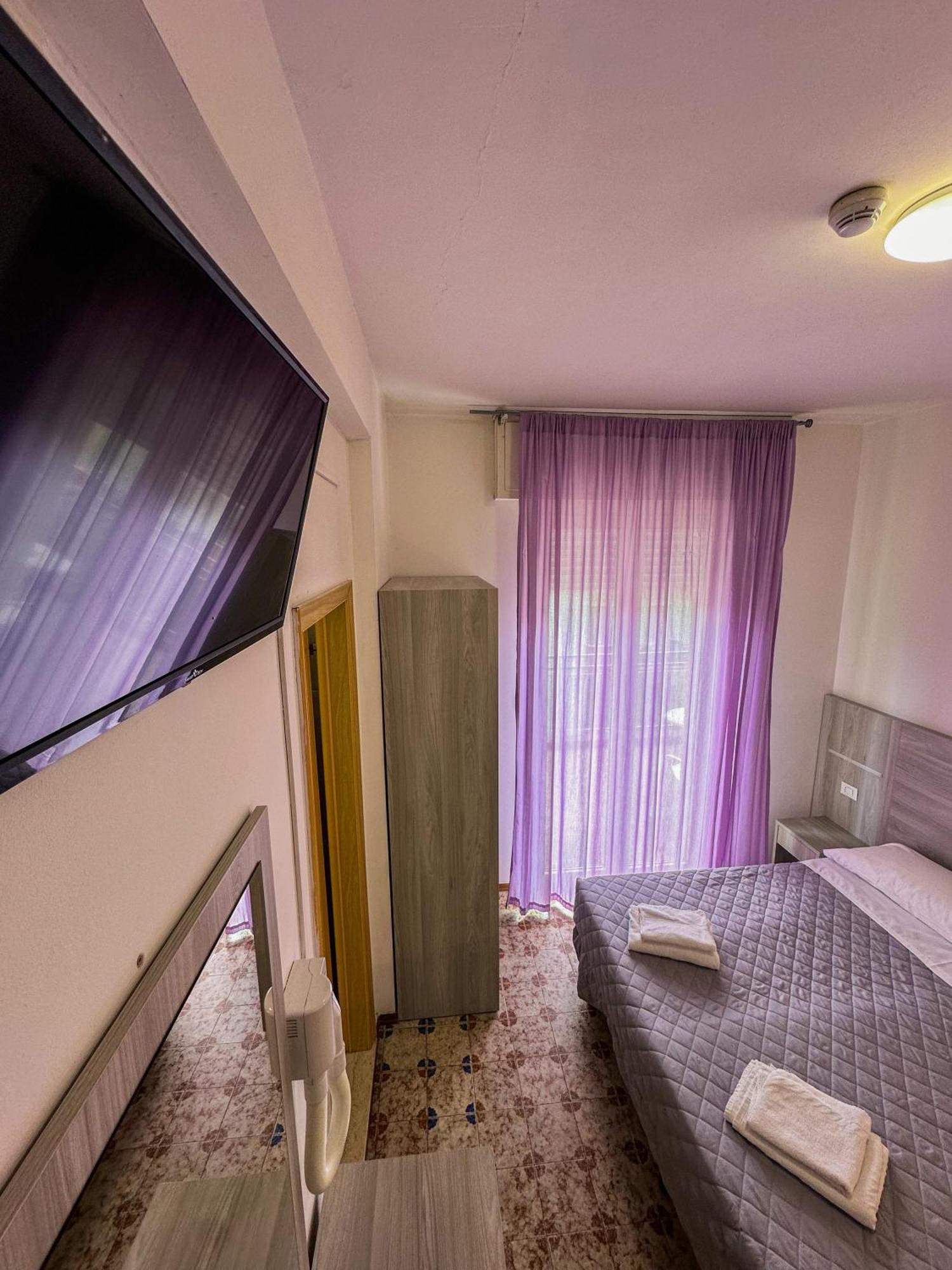 Hotel Stradiot ริมินี ภายนอก รูปภาพ