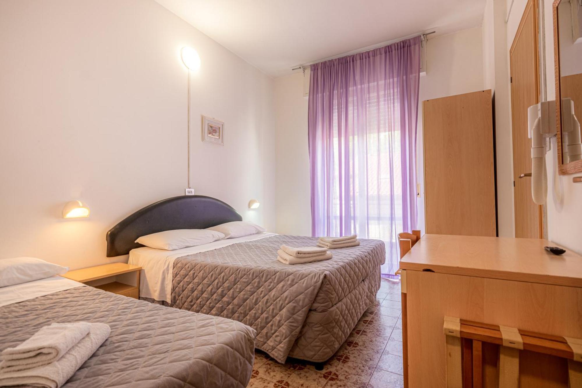 Hotel Stradiot ริมินี ภายนอก รูปภาพ